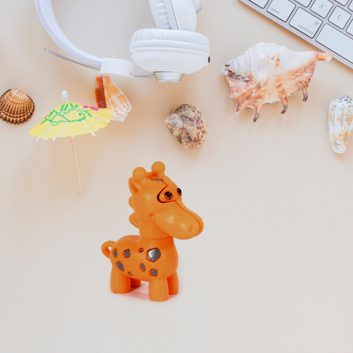 Extandable Giraffe Toy Cute Looking Giraffe With Extandable Neck (1pc)
