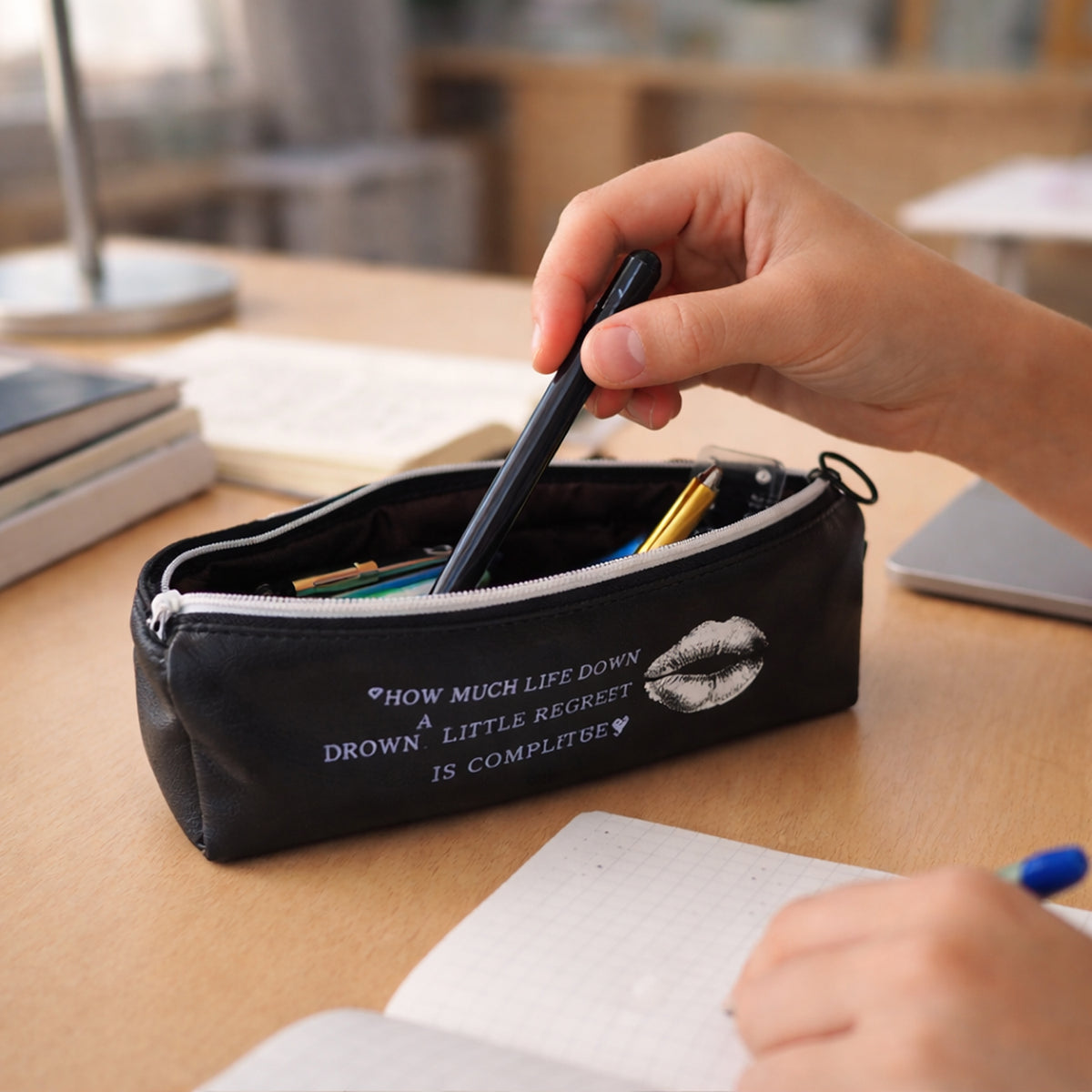Stylish Printed Zipper Pencil Pouch Organizer (1 Pc)