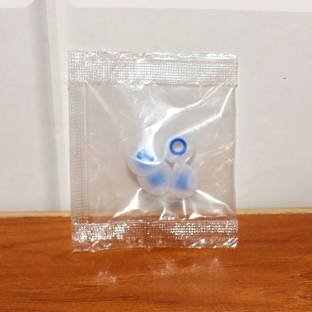 Premium Silicone Earbud Tips - (4 Pc  Set)